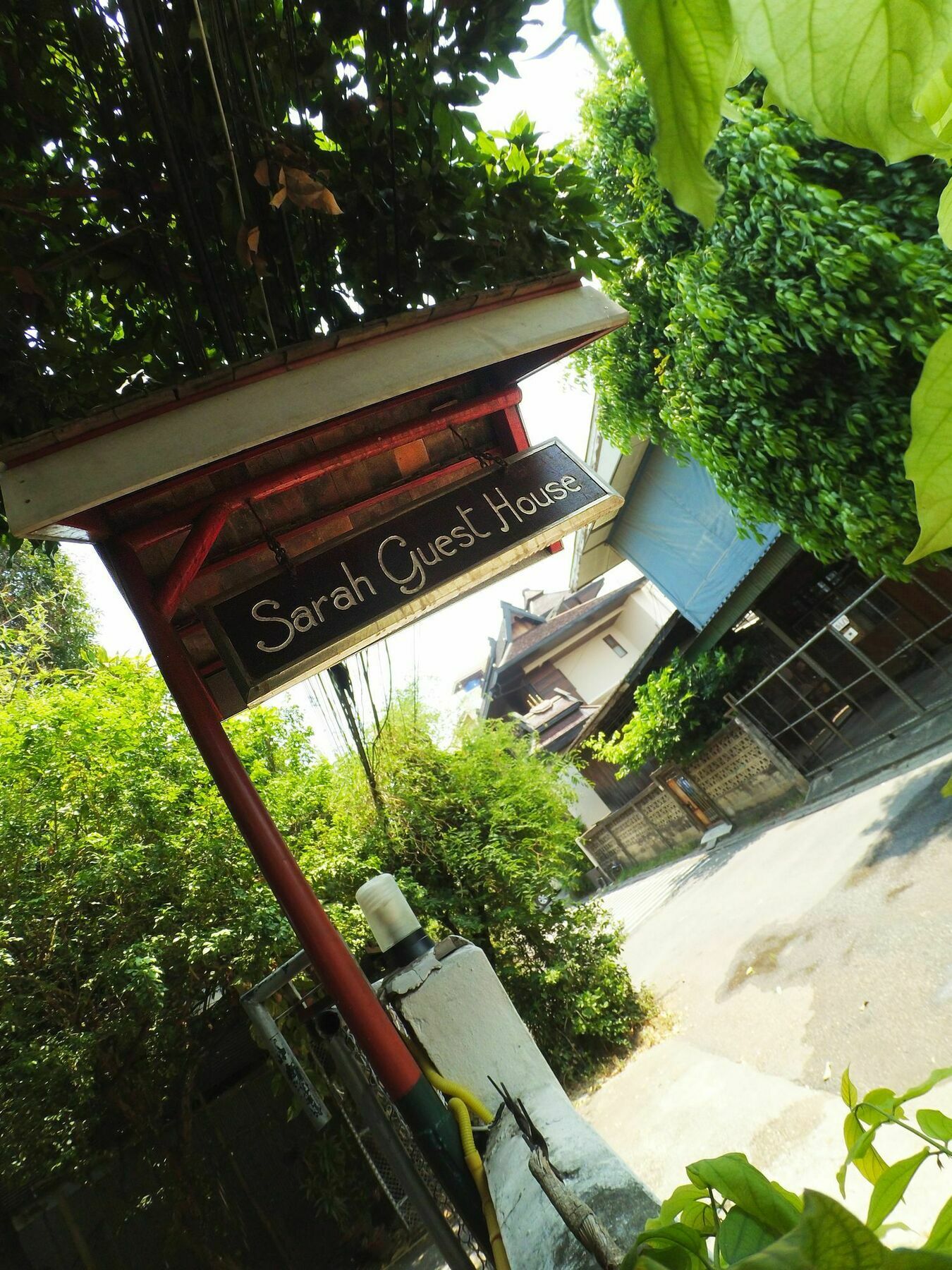 Sarah Guest House Chiang Mai Exterior photo